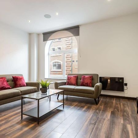 Characterful 2 Bed Apartment With Parking In Hull Кінгстон-апон-Галл Екстер'єр фото